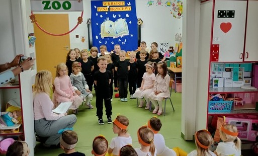 W krainie Jana Brzechwy, z wizytą w przedszkolu w Subkowach